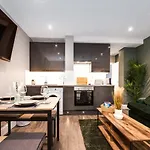Modern Apartment In Brighton City Centre